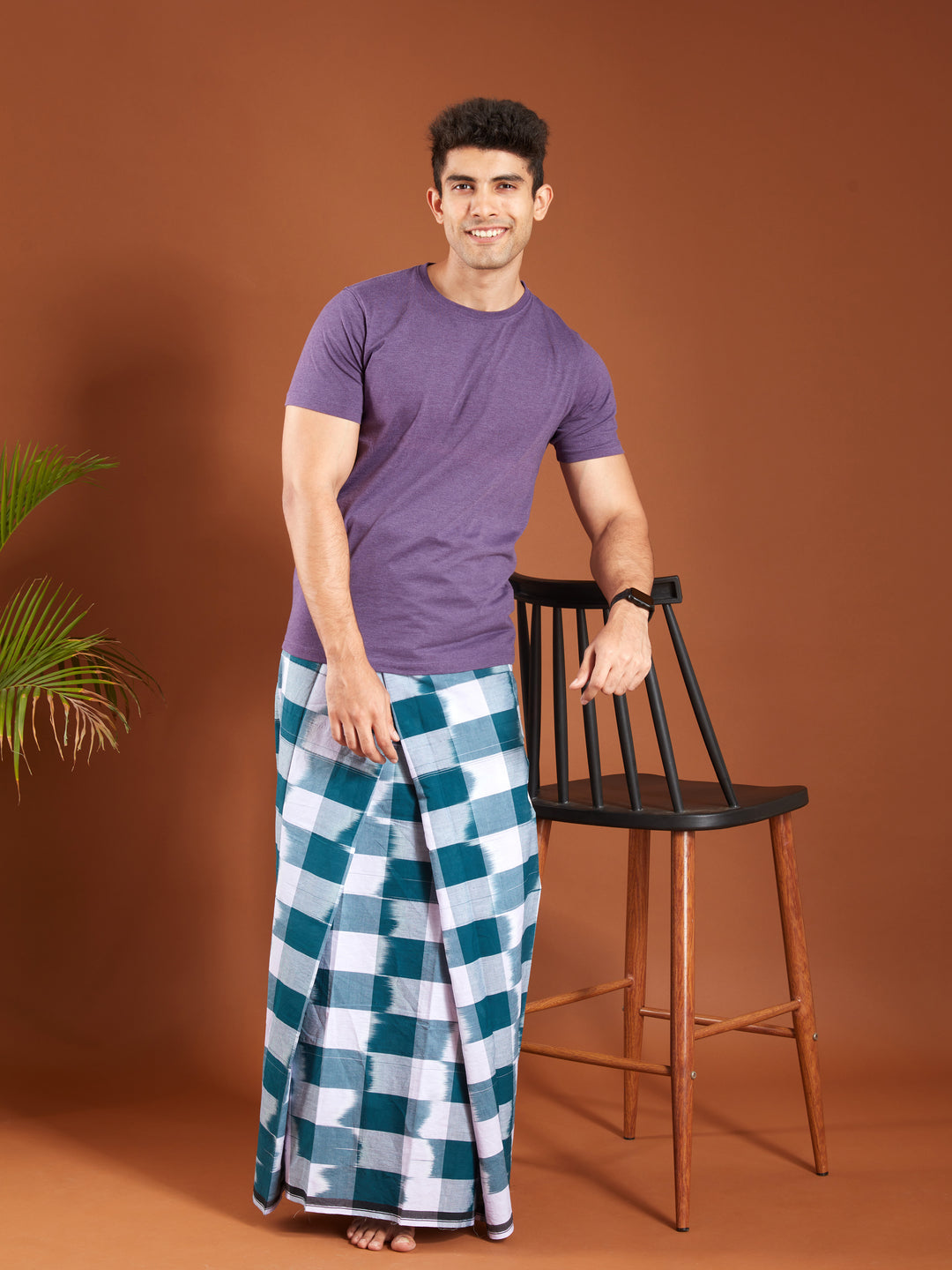 Areeba Green Cotton Lungi - AMT-013 - View 2